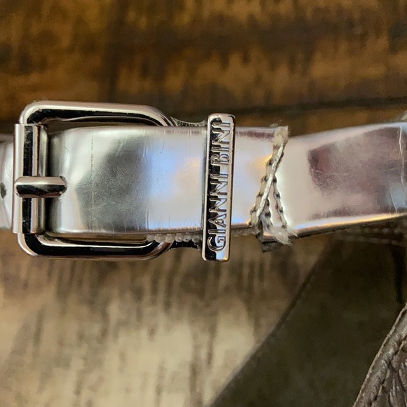 Gianni Bini T strap heels - Picture 6 of 8